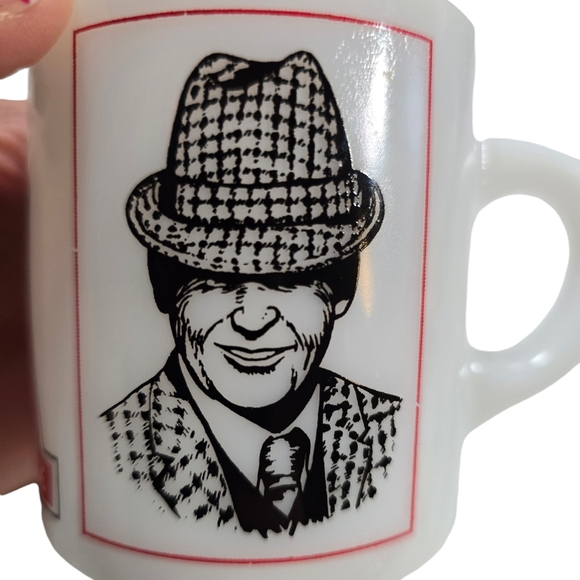 RARE Vintage Alabama Crimson Roll Tide Championship Milk Glass Coffee Mug - Picture 5 of 10